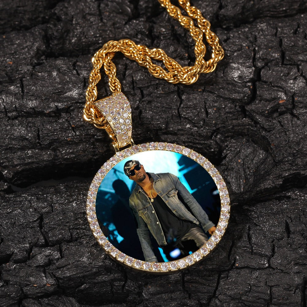 Circle Shaped Photo Pendant
